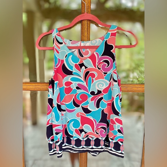 Crown & Ivy women’s Sleeveless Top - Picture 1 of 2